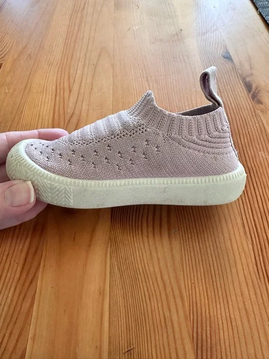 JAN AND JUL | Toddler Slip-On Knit Sneakers - Light Pink - Picture 3 of 6